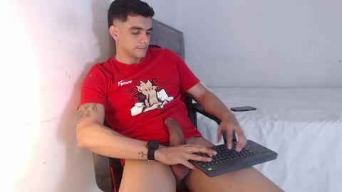 Snapshot of adama_soa chatting on April 24, 2026, 5:21 am Hello guys excuse my absence I will be absent for several days for health reasons I hope you understand thank you very much. online show from April 24, 2026, 5:21 am