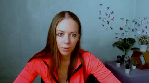 adamais_ online show from July 6, 2026, 2:41 am
