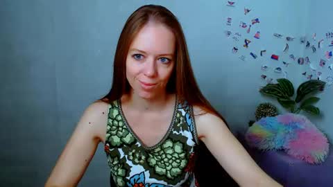 adamais_ online show from July 14, 2026, 2:49 am