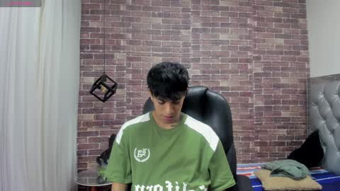 Snapshot of adamcoox chatting on December 21, 2024, 5:36 am Adam online show from December 21, 2024, 5:36 am