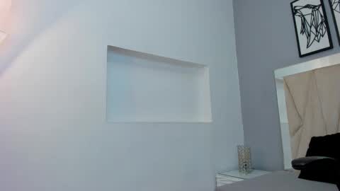 Adams Bobby online show from December 18, 2025, 11:49 am