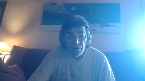 Snapshot of adan51 chatting on July 5, 2026, 6:42 am Adan online show from July 5, 2026, 6:42 am