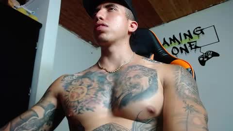 Snapshot of adan_hudson chatting on February 11, 2025, 5:07 pm Anderson online show from February 11, 2025, 5:07 pm