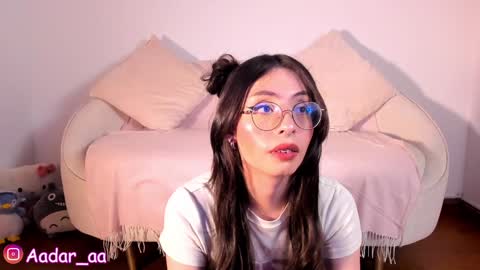 adara_aa online show from February 6, 2025, 1:27 am