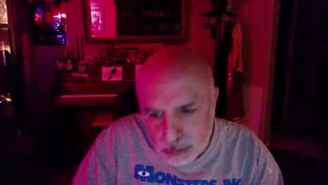 Snapshot of add_me_2 chatting on December 15, 2025, 7:56 am add_me_2 online show from December 15, 2025, 7:56 am