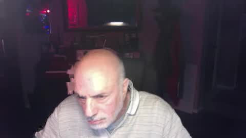 Snapshot of add_me_2 chatting on December 16, 2025, 8:08 am add_me_2 online show from December 16, 2025, 8:08 am