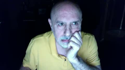 Snapshot of add_me_2 chatting on January 8, 2026, 3:53 am add_me_2 online show from January 8, 2026, 3:53 am