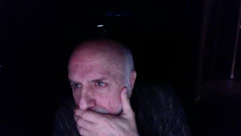 Snapshot of add_me_2 chatting on March 1, 2026, 9:22 am add_me_2 online show from March 1, 2026, 9:22 am