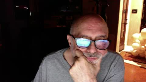 add_me_2 online show from June 11, 2026, 3:48 am