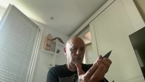 add_me_2 online show from June 23, 2026, 10:35 am
