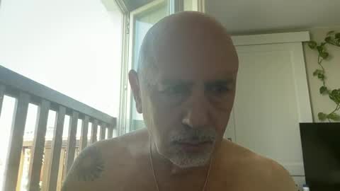 add_me_2 online show from June 25, 2026, 9:14 am