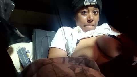 Snapshot of addctdtohenny chatting on February 5, 2026, 2:05 am addctdtohenny online show from February 5, 2026, 2:05 am