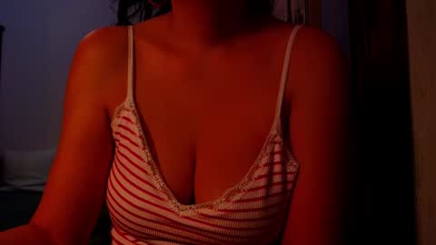 amy        online show from October 3, 2025, 11:02 pm