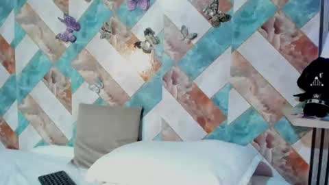 addison_avery online show from July 9, 2026, 3:10 am