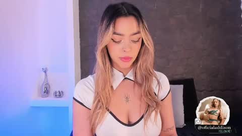 A D D I S O N  online show from March 4, 2025, 11:00 pm