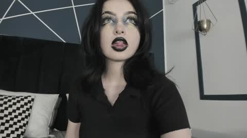 Ade  online show from January 20, 2025, 10:04 pm