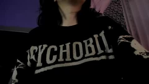 Snapshot of adeelinee chatting on February 26, 2026, 7:46 pm Ade online show from February 26, 2026, 7:46 pm