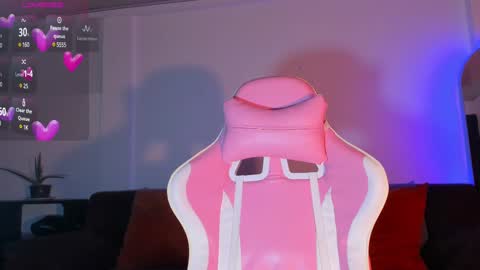 Snapshot of adela_parker chatting on February 27, 2025, 8:42 pm Adela Parker online show from February 27, 2025, 8:42 pm