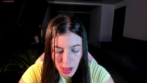 Adela Parker  online show from May 4, 2026, 1:01 am