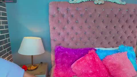 Adelaine online show from September 11, 2025, 8:20 pm