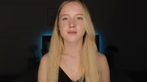 Snapshot of adele_armas chatting on July 11, 2026, 8:55 pm Adele online show from July 11, 2026, 8:55 pm