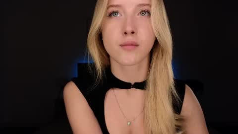 Snapshot of adele_armas chatting on July 19, 2026, 8:34 pm Adele online show from July 19, 2026, 8:34 pm