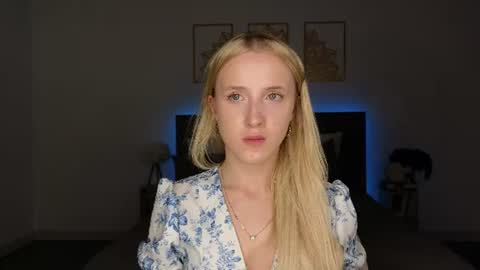 Snapshot of adele_armas chatting on July 31, 2026, 9:25 pm Adele online show from July 31, 2026, 9:25 pm