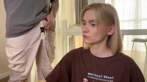 Adele Nick online show from November 20, 2025, 6:13 am