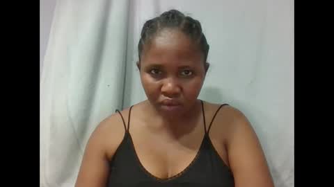 adelealy online show from November 16, 2025, 9:26 am