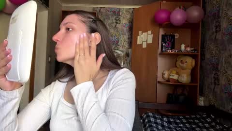 Poly online show from March 13, 2026, 9:16 am