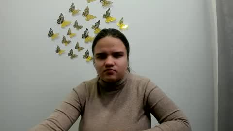 adelecruzz online show from February 1, 2025, 1:09 pm