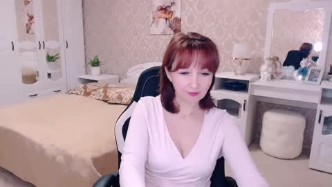 AdeleMoran online show from February 22, 2025, 6:52 pm