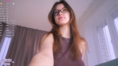 Snapshot of adeles_vibes chatting on April 9, 2026, 4:01 am Adele online show from April 9, 2026, 4:01 am