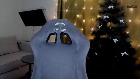 Snapshot of adeleshinem chatting on January 11, 2025, 6:14 am Adele Shine online show from January 11, 2025, 6:14 am