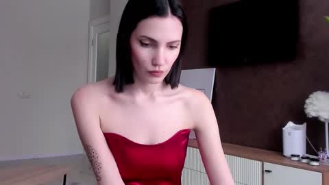 Adele Shine online show from November 7, 2025, 4:56 am