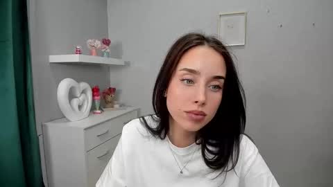 Adele online show from April 7, 2026, 5:52 am