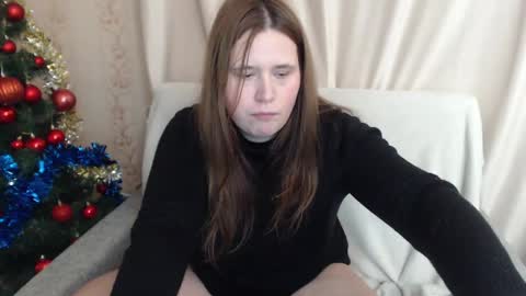 adelinalawson online show from January 13, 2025, 4:08 pm