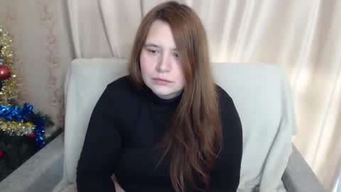 adelinalawson online show from February 14, 2025, 4:37 am