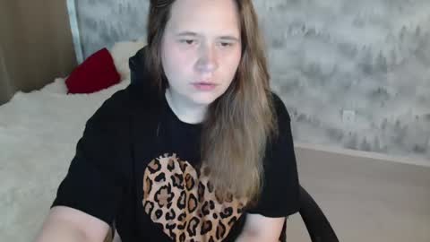 Snapshot of adelinalawson chatting on July 3, 2026, 11:49 am adelinalawson online show from July 3, 2026, 11:49 am