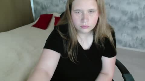 Snapshot of adelinalawson chatting on July 9, 2026, 7:45 am adelinalawson online show from July 9, 2026, 7:45 am