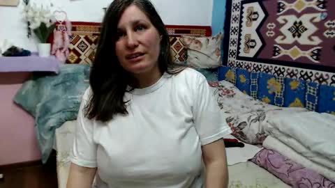 adelinemilf online show from March 23, 2026, 1:04 pm