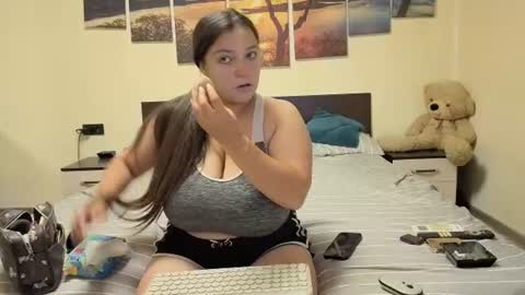 Snapshot of adellineee chatting on July 10, 2026, 8:44 pm Adellineee online show from July 10, 2026, 8:44 pm