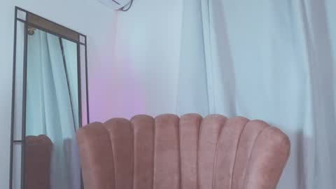 Snapshot of adelyn_x chatting on March 6, 2025, 4:52 am  instragram adelyn 111 online show from March 6, 2025, 4:52 am