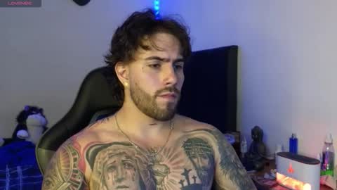 Snapshot of ades_lowe chatting on March 9, 2026, 4:55 pm Ades online show from March 9, 2026, 4:55 pm