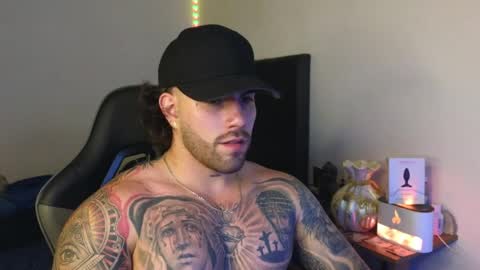 Snapshot of ades_lowe chatting on April 7, 2026, 7:20 am Ades online show from April 7, 2026, 7:20 am