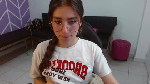 Adhara online show from October 16, 2025, 1:34 pm