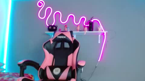 Snapshot of adhara_rangel chatting on October 23, 2025, 8:02 am adhara rangel online show from October 23, 2025, 8:02 am