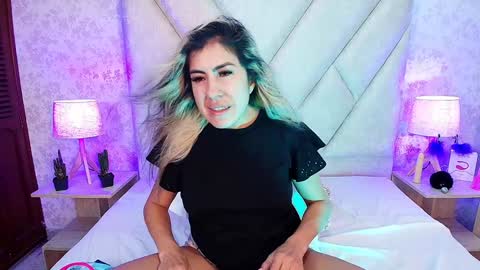 AdharaSmithh online show from February 2, 2025, 8:30 pm