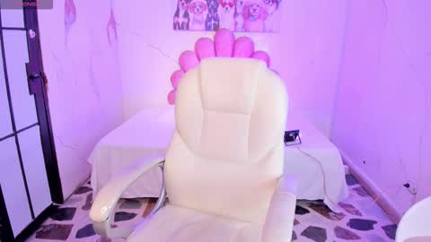 Snapshot of adharasweet1 chatting on December 18, 2025, 6:08 am AdharaSweet online show from December 18, 2025, 6:08 am