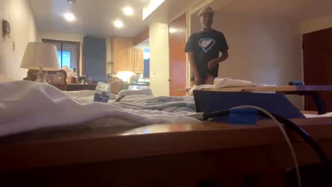 adick_ting online show from March 12, 2025, 4:13 pm